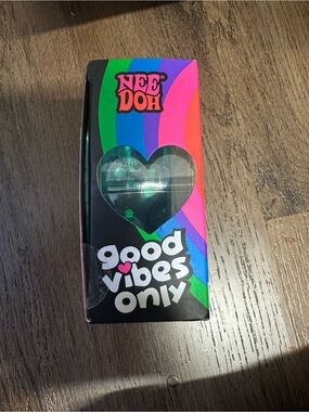 NeeDoh Good Vibes Only Stress Ball - Multicolor

Back in stock.. 
last shipment